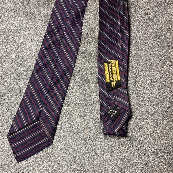Penney’s Towncraft tie - Picture 2 of 3